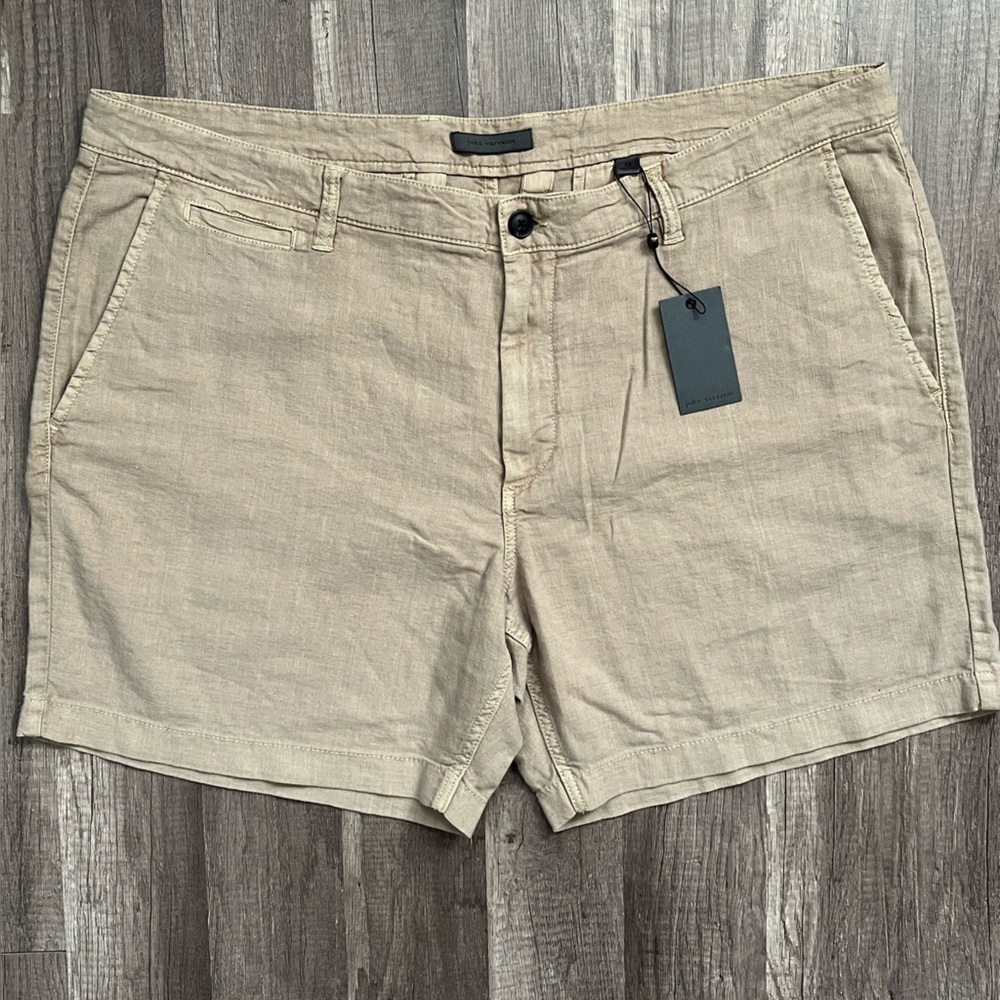 Men's Tan Shorts
